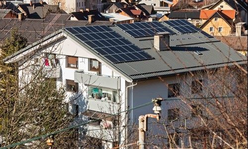 Skupnostna sončna elektrarna Jesenice