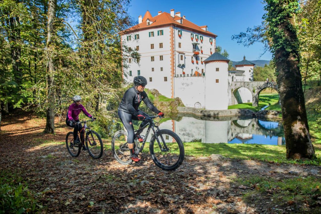 V občini Postojna začenjamo z zmanjšanjem ogljičnega odtisa turizma